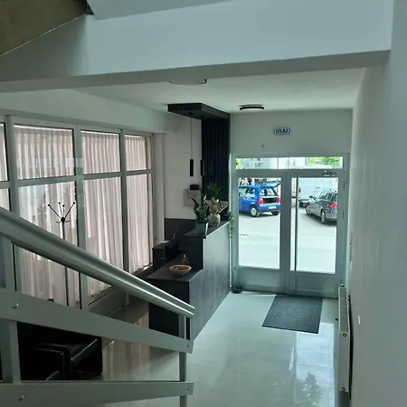 Prenociste Stanica Mini-hôtel Bosanska Krupa