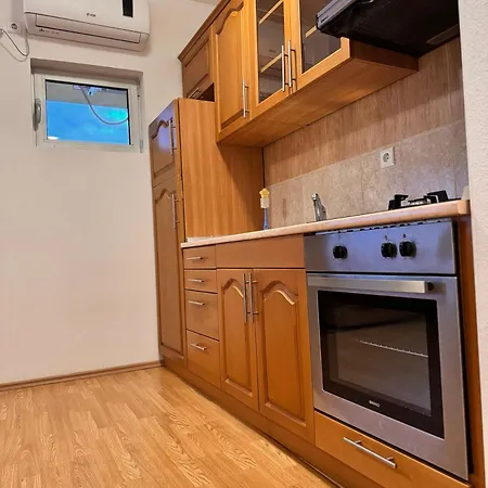 Prenociste Stanica Bosanska Krupa