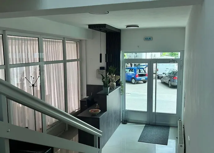 Prenociste Stanica Gasthof Bosanska Krupa